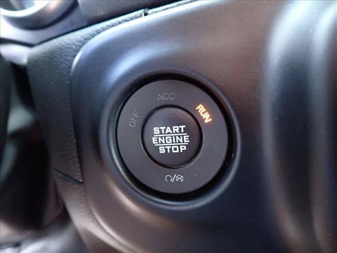 Used 2023 Jeep Wrangler Unlimited w/ Cold Weather Group AWD/4WD image 19