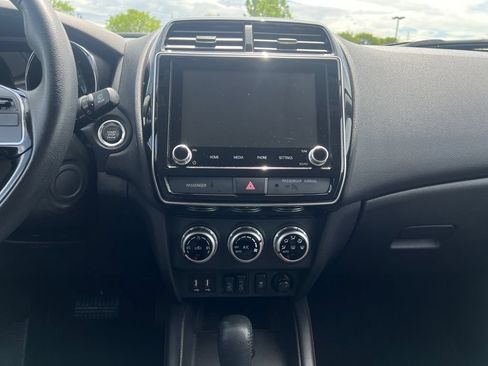 Used 2024 Mitsubishi Outlander Sport SE AWD/4WD image 23