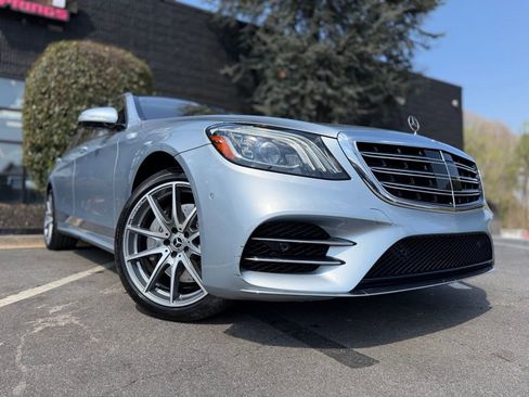 Used 2019 Mercedes-Benz S 560 Sedan image 8
