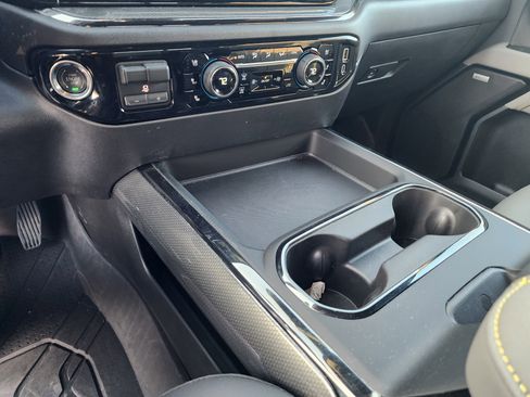 New 2026 Chevrolet Silverado 2500 ZR2 image 36