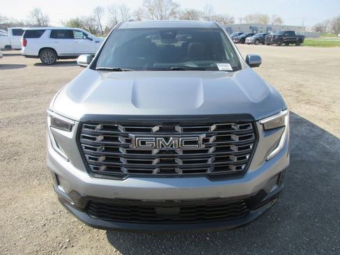 New 2026 GMC Acadia Denali Ultimate AWD/4WD image 11