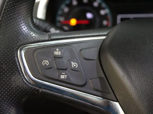 Used 2021 Chevrolet Malibu LT FWD image 16
