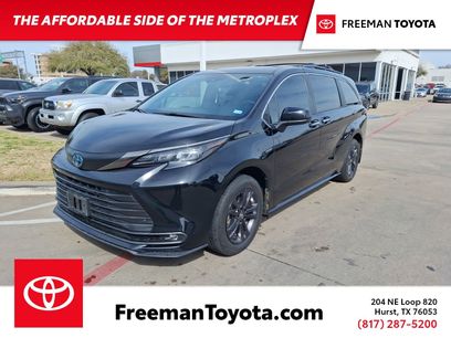 Used 2024 Toyota Sienna XLE Woodland Edition