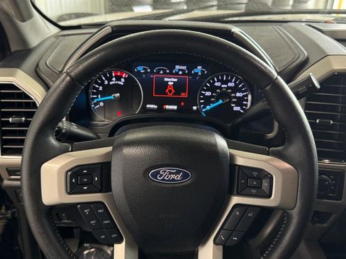 Used 2020 Ford F250 Lariat w/ Lariat Ultimate Package AWD/4WD image 23