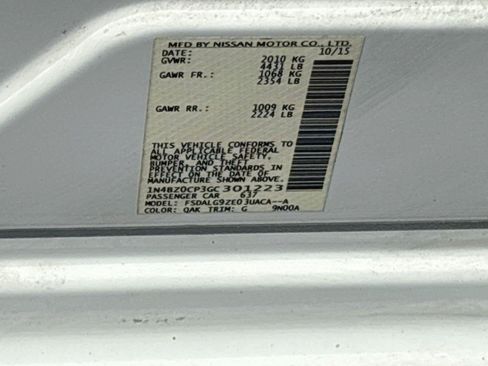 Used 2016 Nissan Leaf SL w/ Premium Package FWD image 30