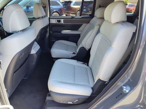 New 2026 Hyundai Santa Fe Limited AWD/4WD image 17