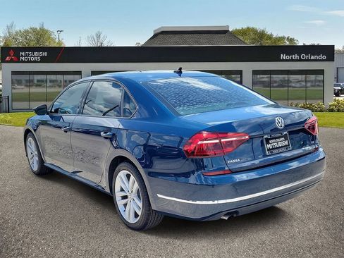 Used 2019 Volkswagen Passat 2.0T Wolfsburg w/ Wheels & Sunroof Package FWD image 3