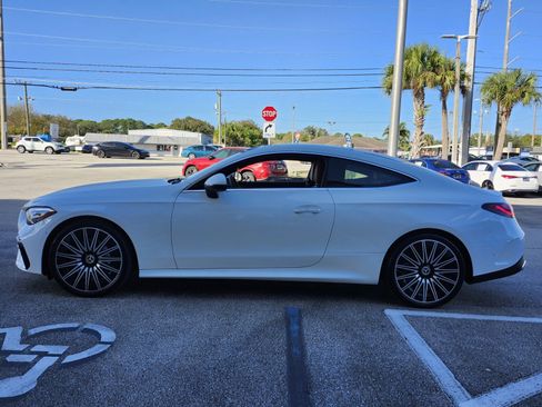 Certified 2024 Mercedes-Benz CLE 300 4MATIC Coupe image 9