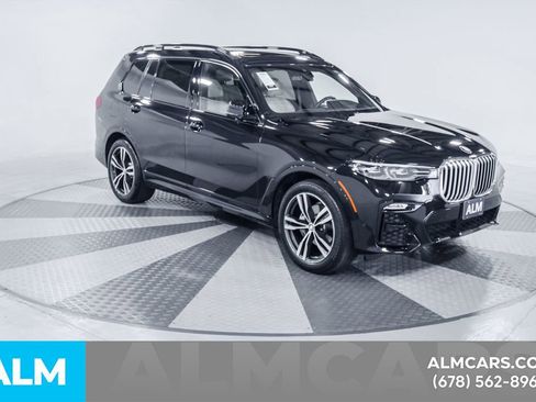 Used 2022 BMW X7 xDrive40i w/ M Sport Package image 15