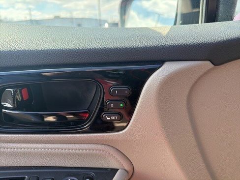 Used 2022 Honda Odyssey Touring image 9