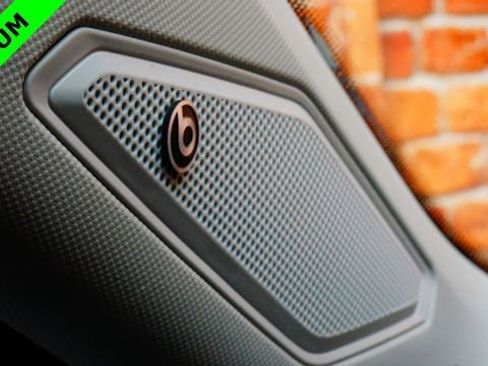 Used 2020 Volkswagen Jetta SEL Premium image 25