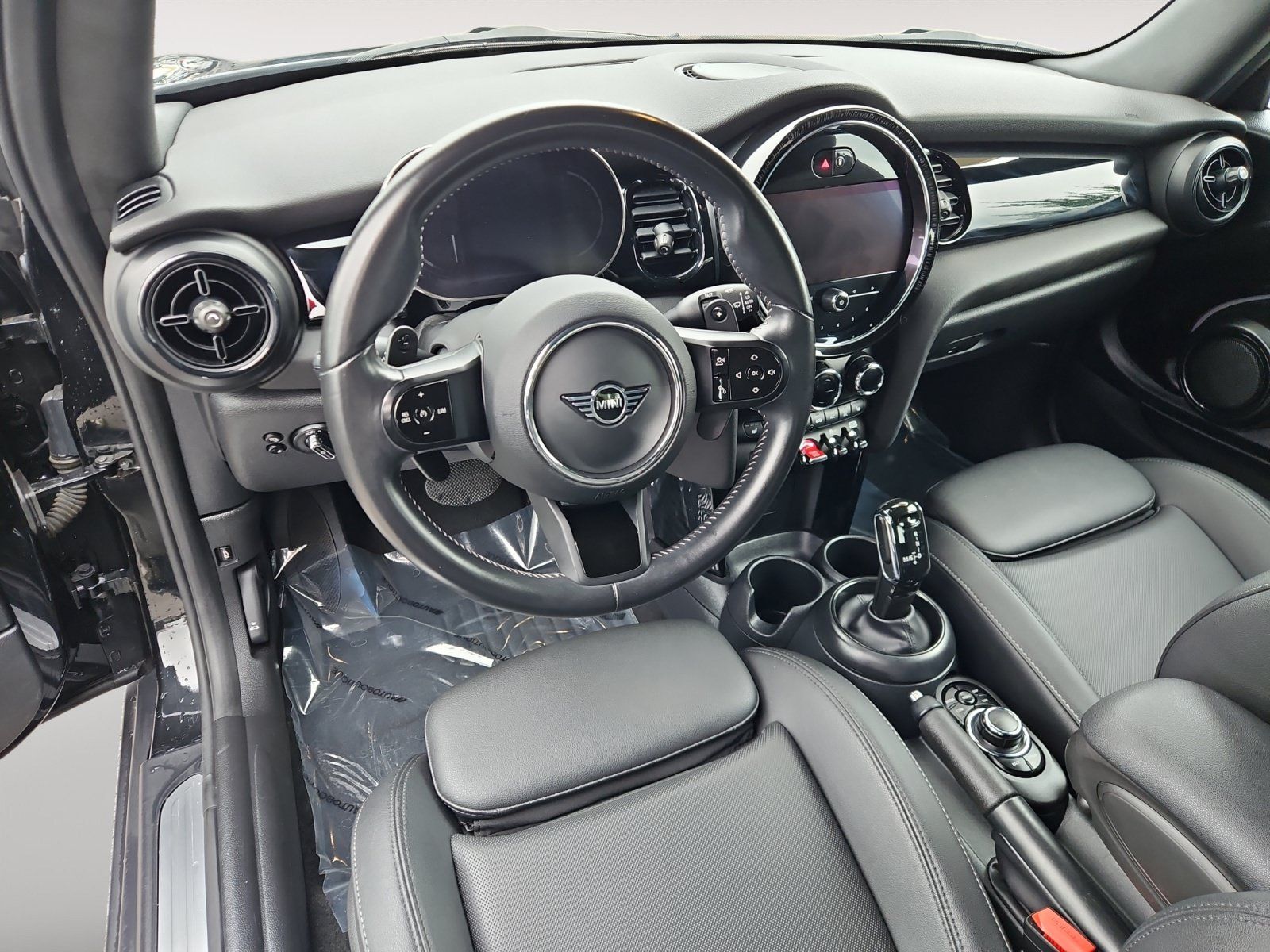Used 2024 MINI Cooper S FWD image 10