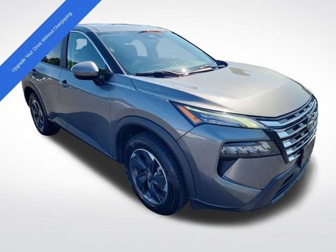 Used 2024 Nissan Rogue SV AWD/4WD image 7