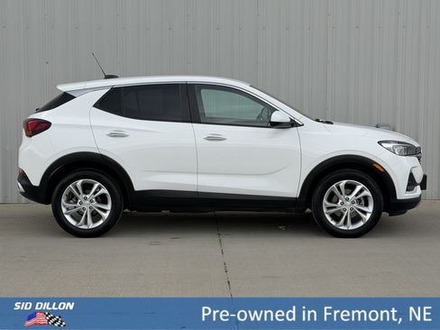 Used 2023 Buick Encore GX Preferred w/ Cold Weather Comfort Package FWD image 3