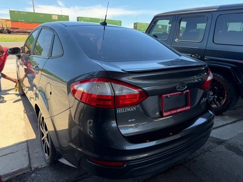 Used 2019 Ford Fiesta SE w/ Equipment Group 201A FWD image 31