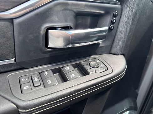 New 2026 RAM 2500 Laramie w/ Night Edition AWD/4WD image 16