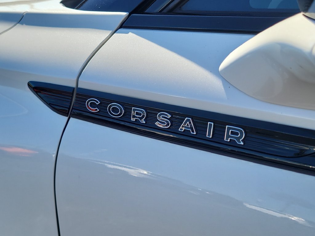 Used 2024 Lincoln Corsair FWD w/ Equipment Group 101A image 6