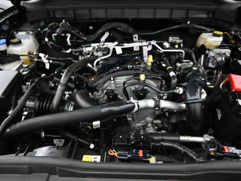 Used 2025 Ford Bronco Big Bend AWD/4WD image 20