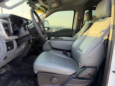 Used 2026 Ford F450 XL w/ XL Driver Assist Package AWD/4WD image 9