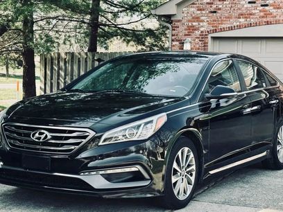 Used 2016 Hyundai Sonata Sport w/ Option Group 02