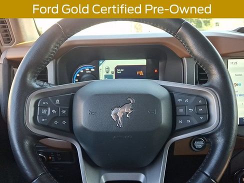 Used 2024 Ford Bronco Outer Banks AWD/4WD image 22