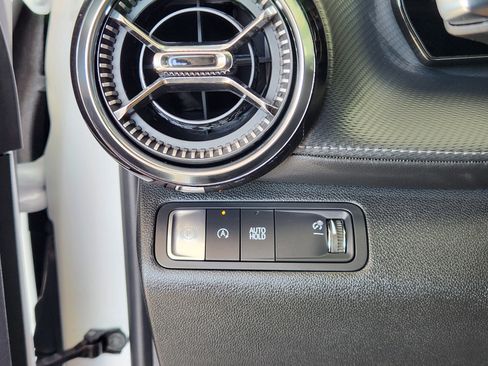 Certified 2025 Chevrolet Equinox LT w/ Convenience Package II image 22