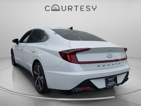 Used 2021 Hyundai Sonata SEL Plus FWD image 3