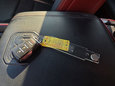 Used 2019 RAM 1500 Rebel image 28