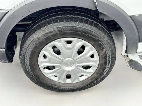 Used 2025 Ford Transit 250 Low Roof w/ Exterior Upgrade Package RWD image 27