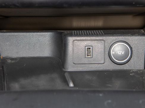 Used 2020 Ford Escape Titanium w/ Titanium Premium Package 2.0 image 20