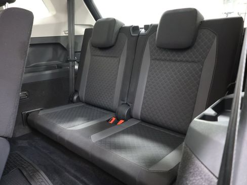 Used 2020 Volkswagen Tiguan S FWD image 26