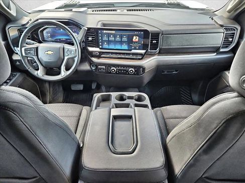 Used 2025 Chevrolet Silverado 2500 LT w/ Convenience Package AWD/4WD image 30
