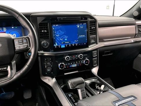 Used 2025 Ford F150 Platinum AWD/4WD image 7