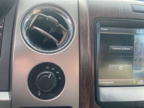 Used 2013 Ford F150 Lariat w/ Mid Equipment Group image 24