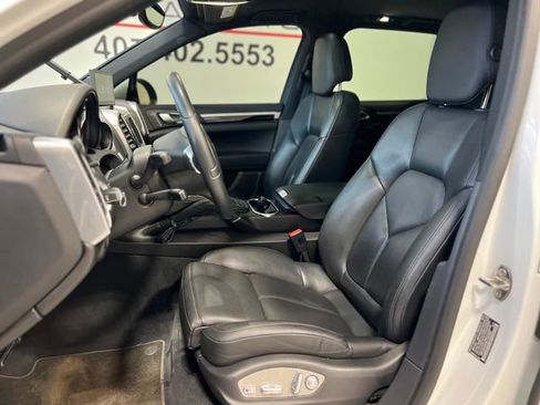 Used 2014 Porsche Cayenne Diesel AWD/4WD image 22