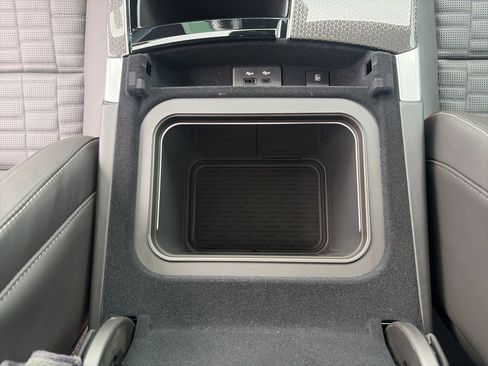 Used 2026 Cadillac Escalade V image 21