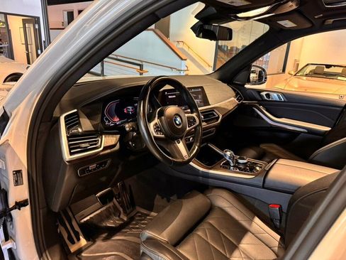 Used 2023 BMW X5 xDrive40i w/ Executive Package image 10