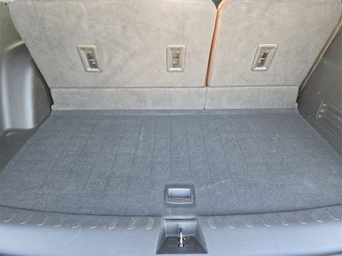 Used 2019 Chevrolet Traverse High Country image 28