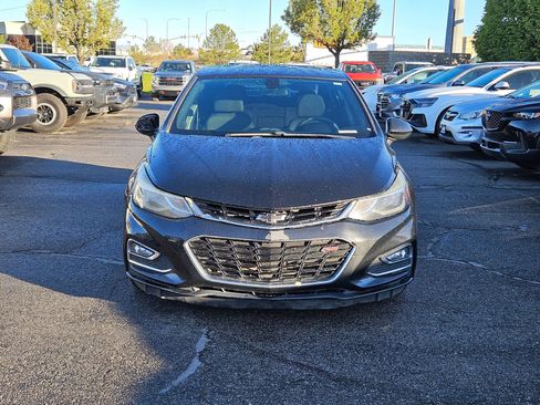 Used 2016 Chevrolet Cruze LT w/ Sun And Sound Package FWD image 11