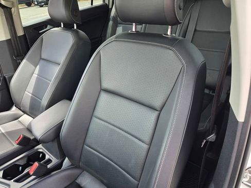 Used 2021 Volkswagen Tiguan S FWD image 16