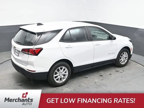 Used 2024 Chevrolet Equinox LS FWD image 37