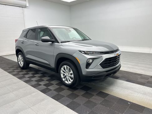 New 2026 Chevrolet TrailBlazer LS w/ LS Convenience Package AWD/4WD image 7