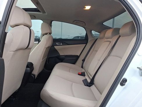 Used 2017 Honda Civic EX image 8