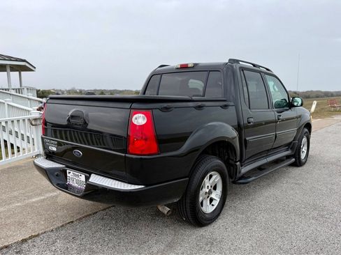 Used 2005 Ford Explorer Sport Trac XLT image 5