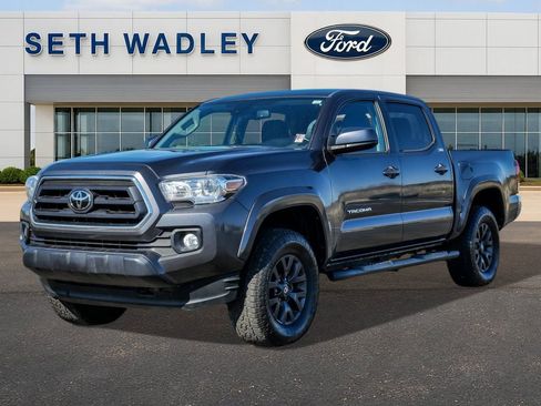 Used 2022 Toyota Tacoma SR5 image 3