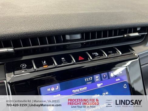 New 2025 Jeep Grand Cherokee Altitude AWD/4WD image 38