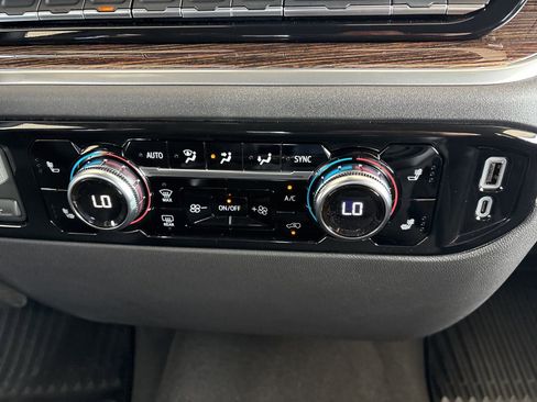 New 2026 GMC Sierra 1500 Elevation image 20