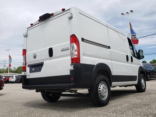 Used 2025 RAM ProMaster 1500 w/ Convenience Group FWD image 3