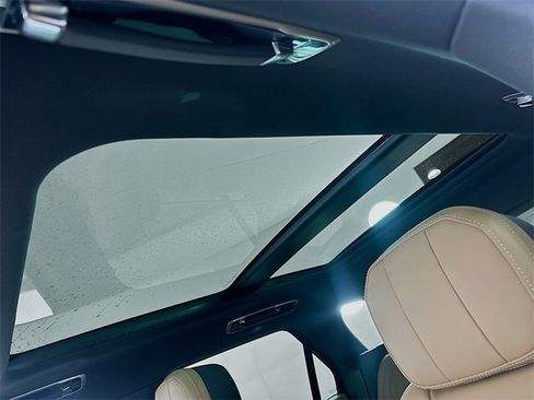 New 2026 Land Rover Range Rover Sport Dynamic SE image 14