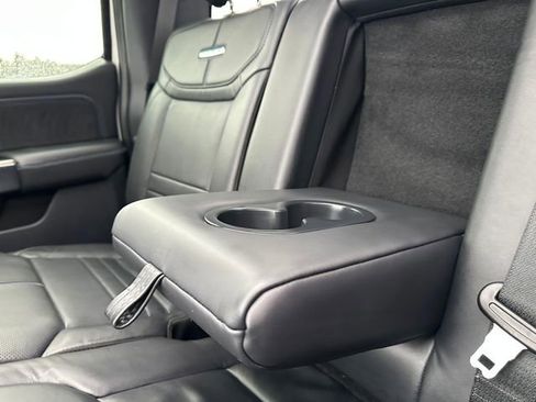 Used 2025 Ford F450 Platinum w/ FX4 Off-Road Package image 28